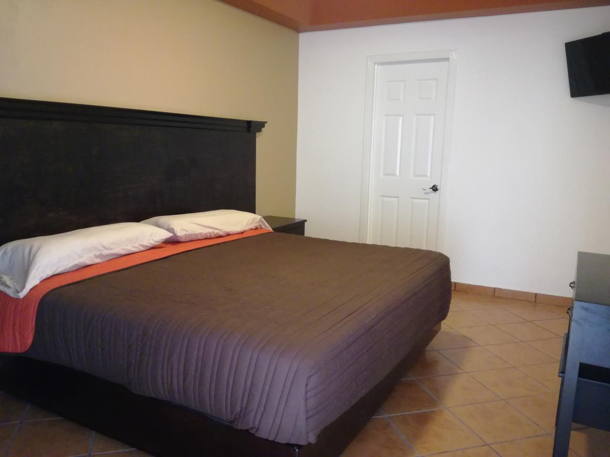 Hotel Y Plaza Jalpan Luaran gambar