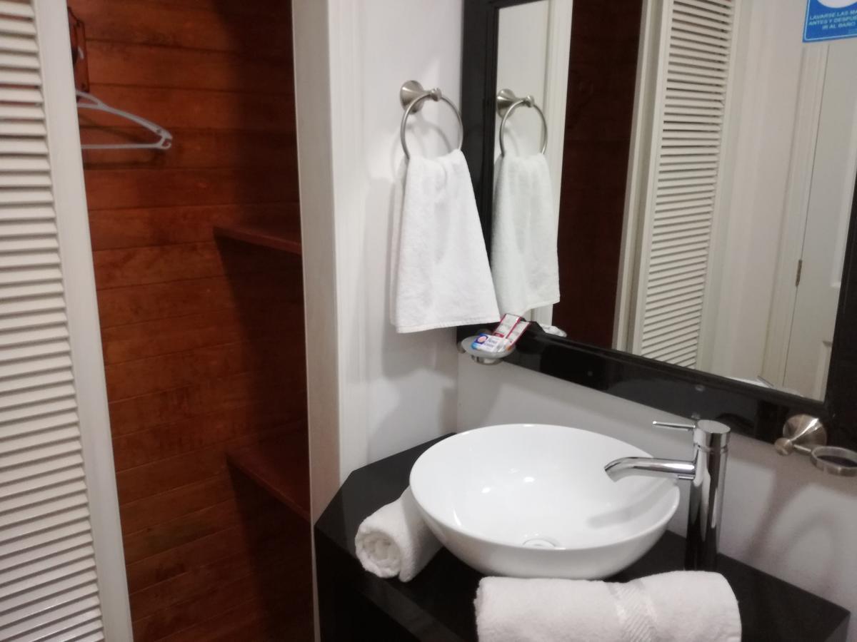 Hotel Y Plaza Jalpan Luaran gambar