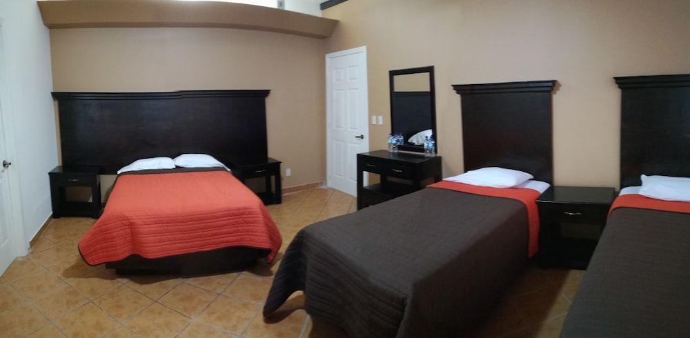 Hotel Y Plaza Jalpan Luaran gambar